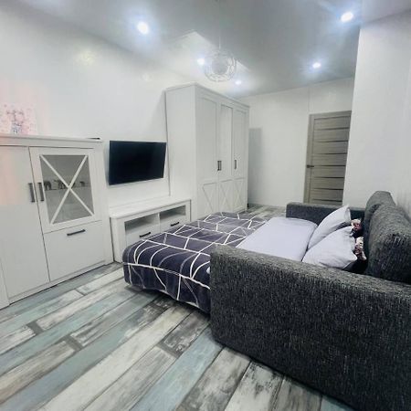 Квартира В Новострое Odessa Ngoại thất bức ảnh